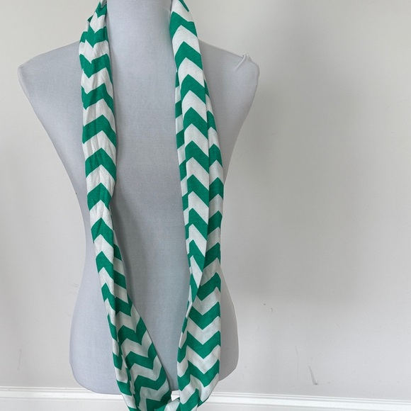 Green and White Chevron Infinity Scarf - Picture 3 of 4